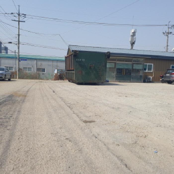 본건 제시목록(1,2,3,4,5,6,7,8,9) 토지의 진입부분 모습