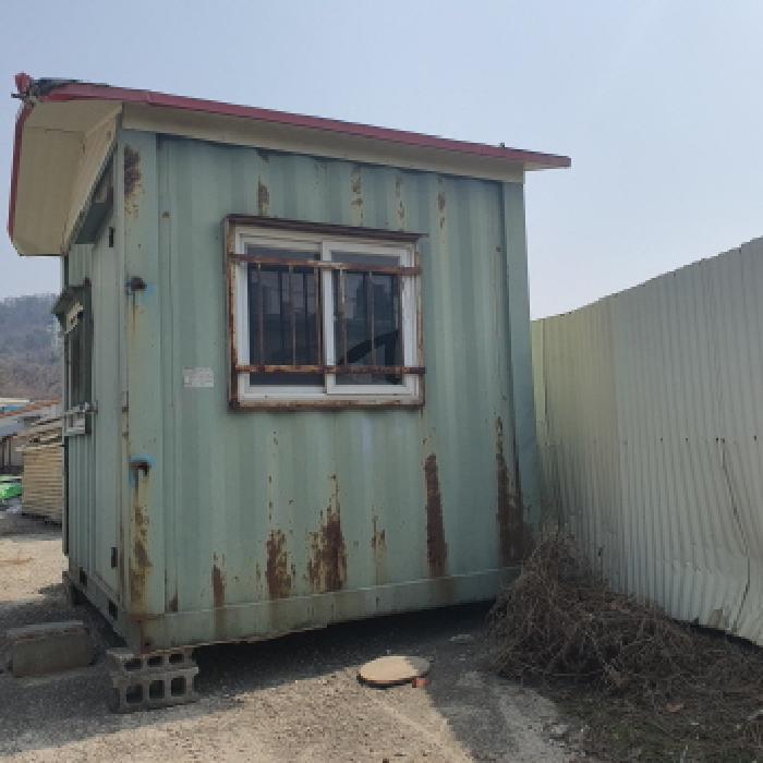 제시외 건물31(용도불상 컨테이너)