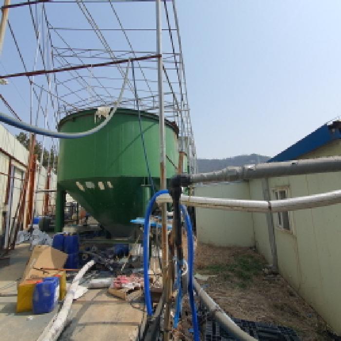 D동 윗쪽 제시외건물6,7(폐수처리 철탑 및 폐수처리시설)