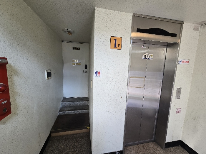 기호(2) 1층 내부