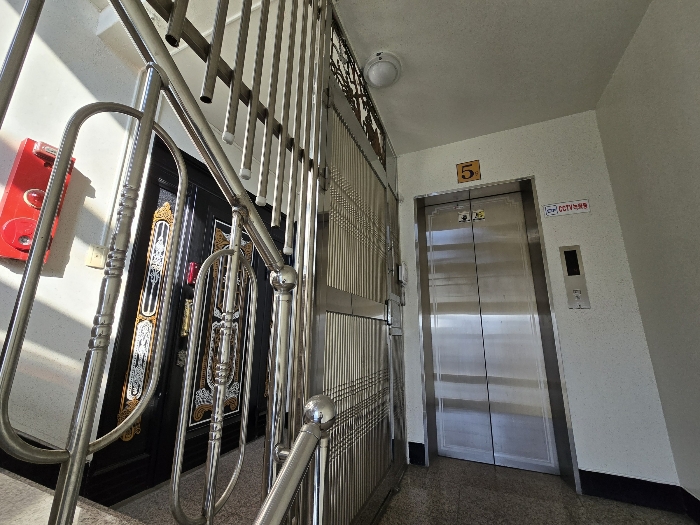 기호(2) 5층 내부