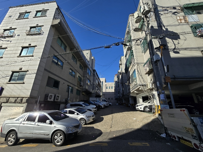 본건 후면 도로