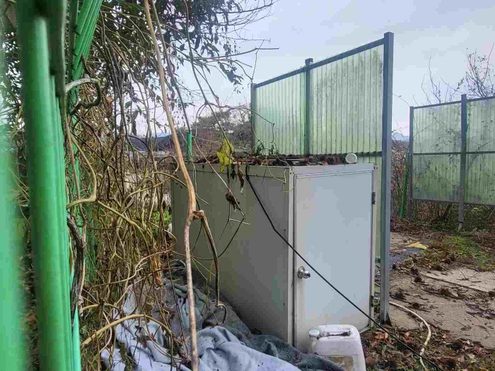 제시 목록 3 부동산 전경(제시 외 시설물)