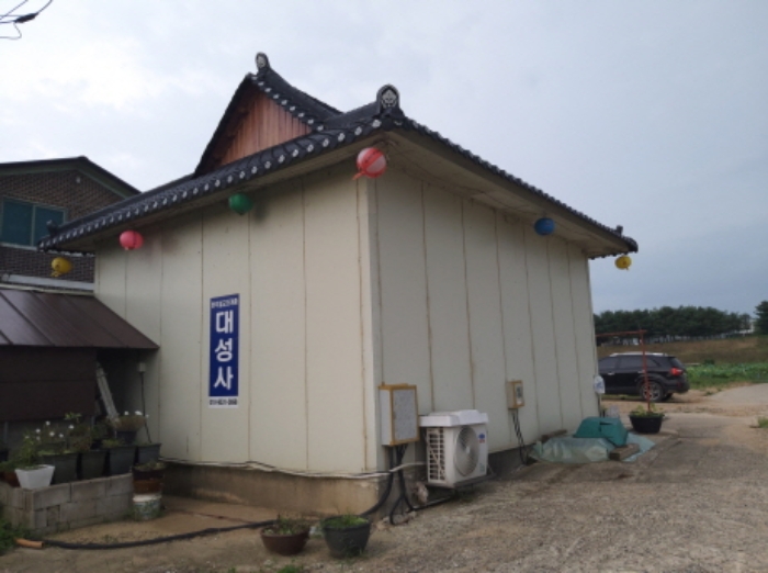 * 목록1. 부속건물 전경