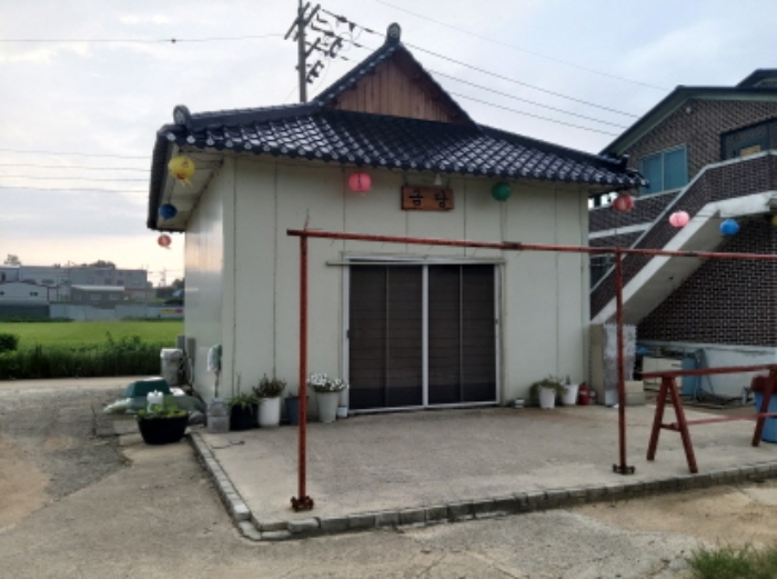 * 목록1. 부속건물 전경