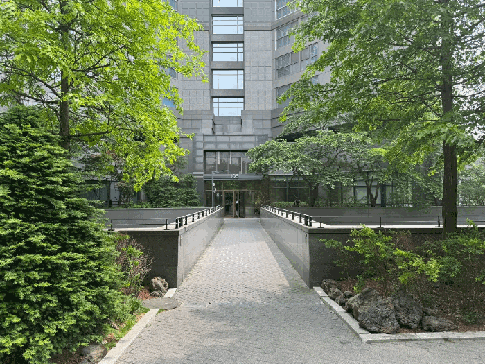 2층 출입현관 전경