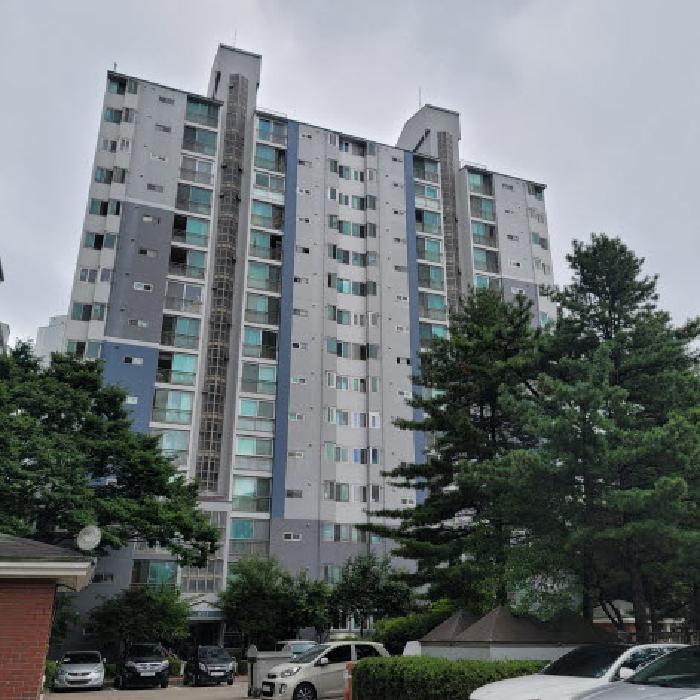 본건 건물 전경