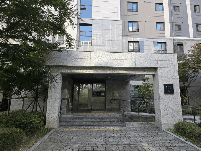 1층 공동현관문