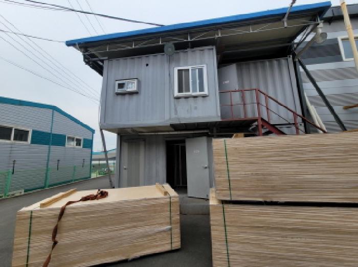 목록 1. 토지내에 소재하는 제시외 컨테이너(옆쪽) 