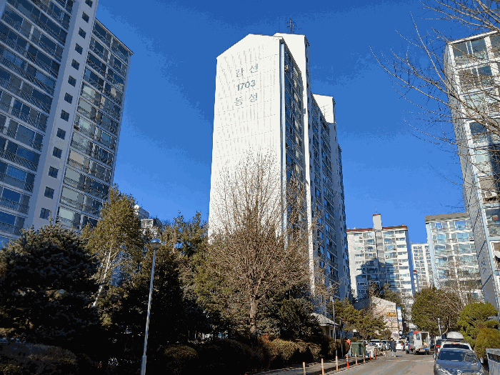 [1703동 전경(2)]