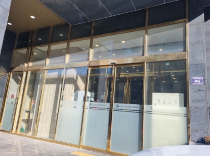 공동출입구