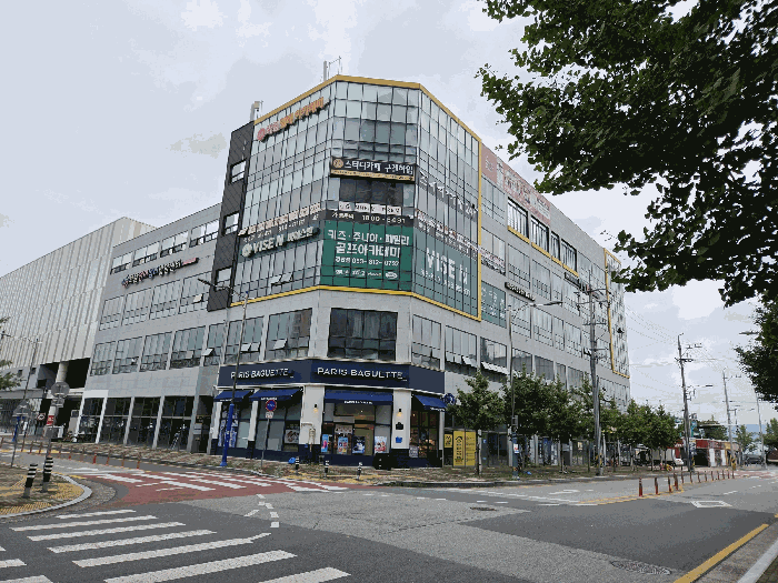 본건전경(남동측에서 촬영)