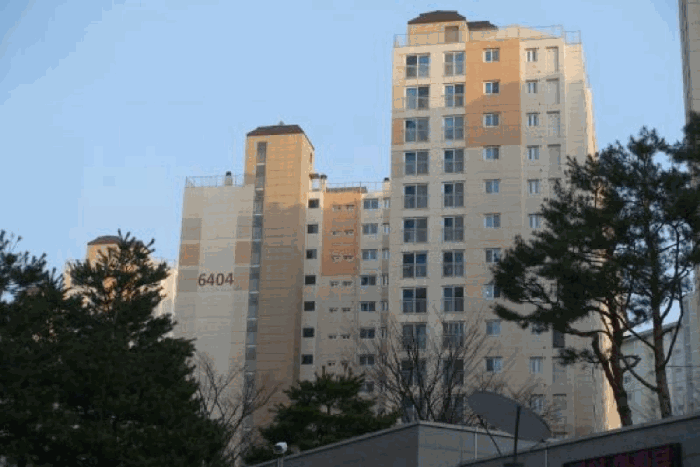 6404동