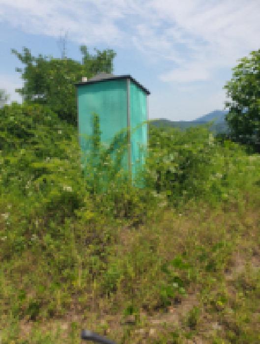 목적물 1 내 제시외 이동식화장실