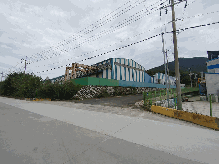 【 본 건 전 경 : 기호 ① 】