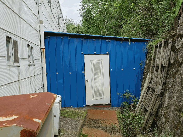 【 제시외 건물 : 기호 ㉡ 】