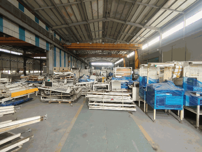 【 본 건 전 경 : 기호 ②-4 】