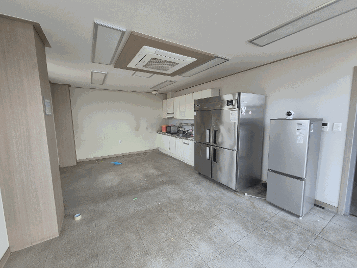 본건 기호(4) 건물 2층 내부 전경