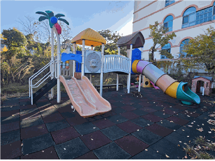 【 제시외 건물 ㄹ) 】