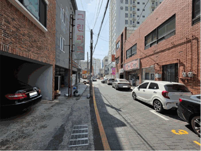 주위(북서측에서 남동측 방향)