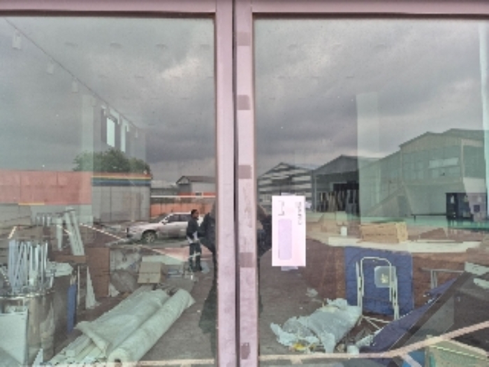 - 소재지 4(논세길 56, 다동) 제시 건물 안내문 부착 사진