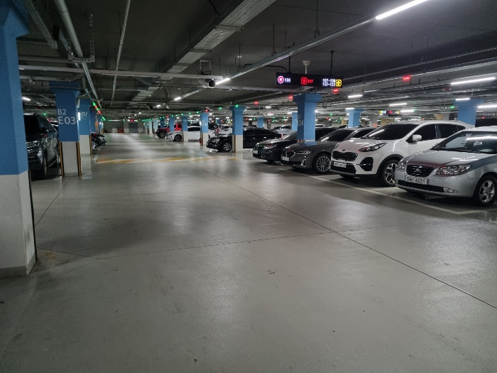지하2층 주차장