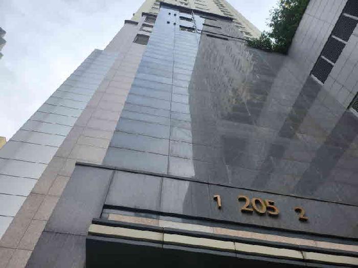 205동 건물 전경