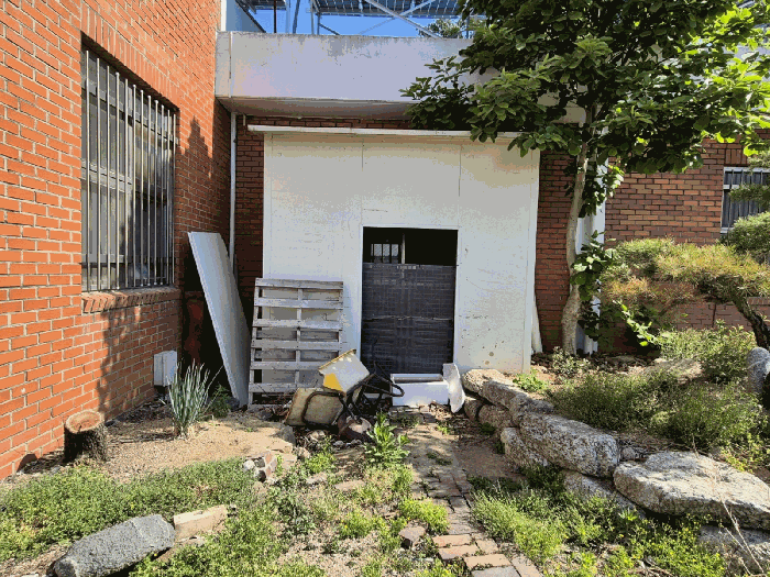 제시외건물 ㄹ)