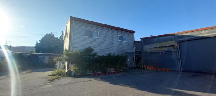 목록5. 2층 공장 전경