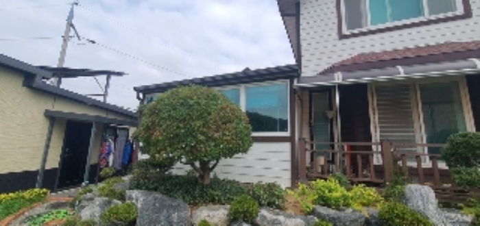 본건 지상 제시외건물(ㄷ)