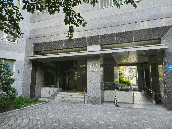 공동현관출입문