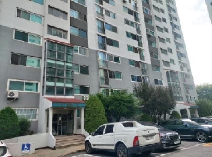 건물 전체 전경