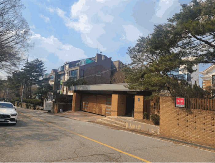 본건 (남동측에서 촬영)