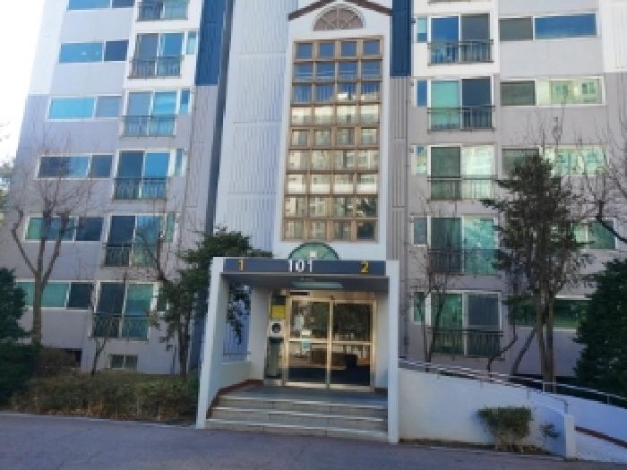 공동 출입구 전경