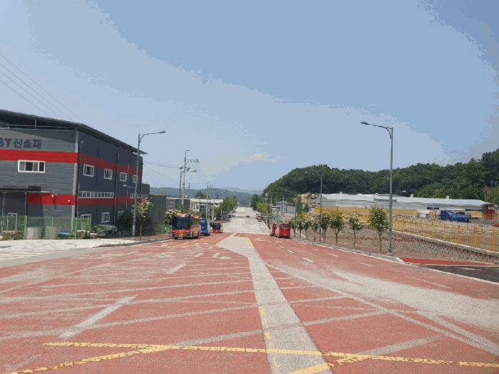 본건 동측 도로