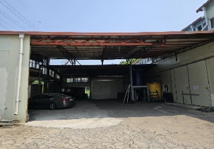 목적물 2번과 3번 사이에 창고 및 가추