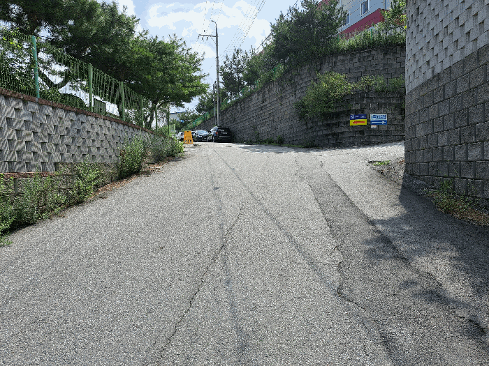 대상물건 남측 도로