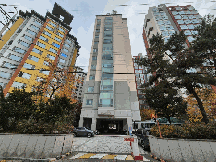 대상물건 건물 전경