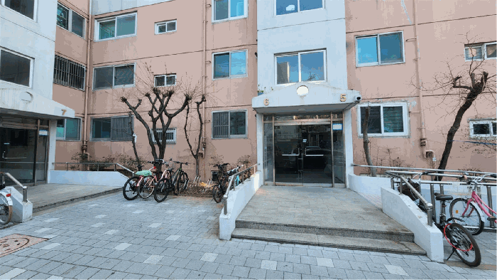 공동출입구 전경