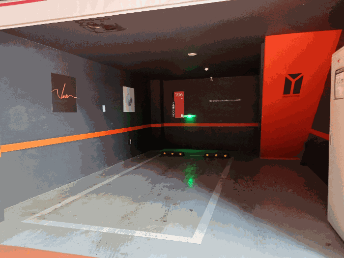 기호(2) 1층 주차장 내부 근경