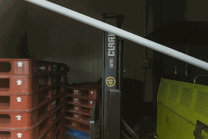 본건 1층 내부 및 기계기구(4-1)