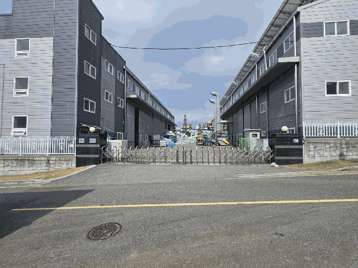 [본건 전경(남서 → 북동)]