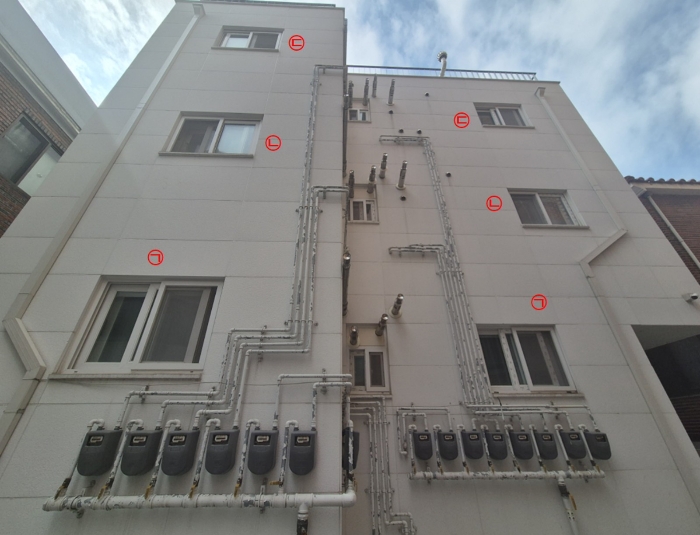 제시외 건물 ㄱ) - ㄷ)