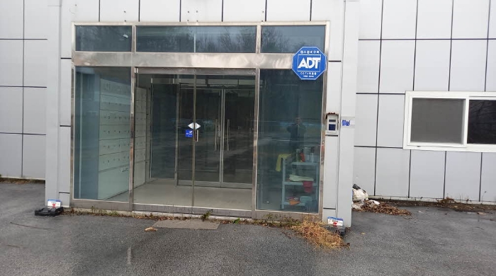 목록2 공장 출입구