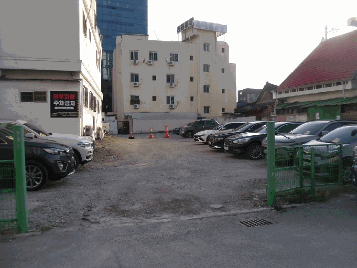 본건 전경(촬영위치: 북측)