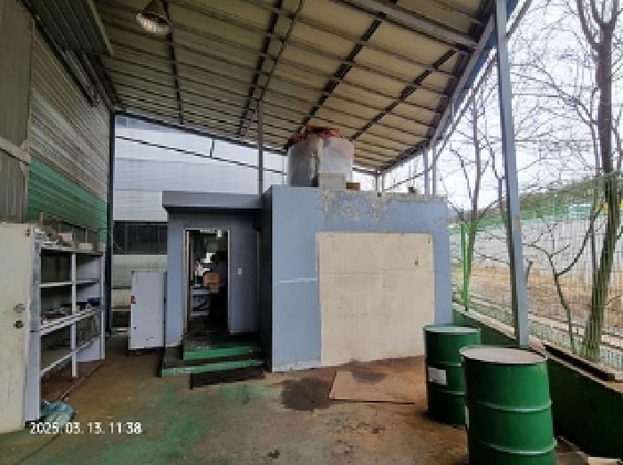 목록4. 전경과 그 상부 비가림 지붕