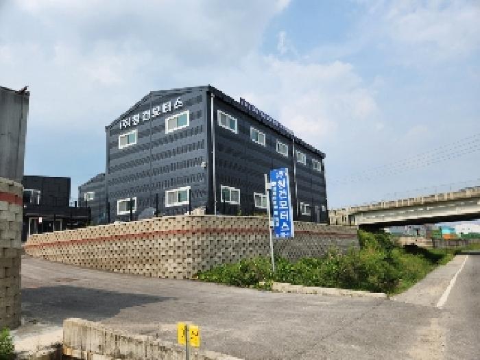 - 본건 전경