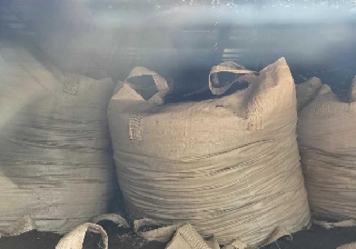 창고 내부 모습