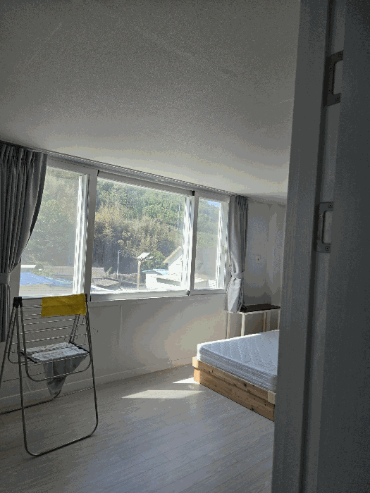 일련번호(9)건물의 2층전경