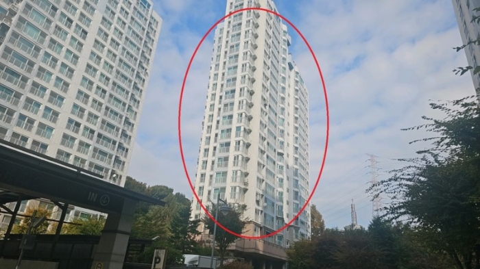 본건 소재 건물 전경